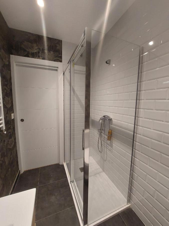 Habitacion En Apartamento Con Zonas Comunes Compartida H2 Bilbao Ngoại thất bức ảnh